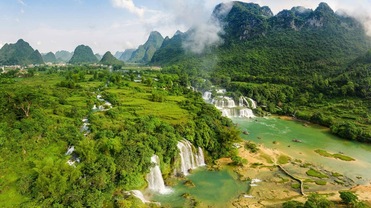 Cao Bang & Ban Gioc Waterfall Trails